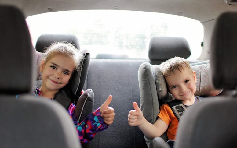 Lasten turvaistuimet ja parhaat turvakaukalot testissä 2025