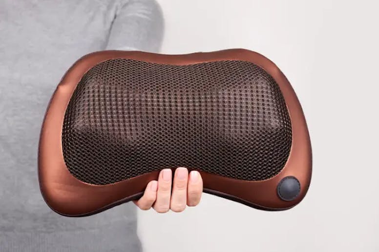 Bästa massagekudde bäst i test massagekudde test, bästa massagekudden 2024, nackmassage bäst i test, massage nacke bäst i test, flowpillow recension, flowpillow heat test